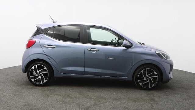 Hyundai i10 1.2 Premium Hatchback 5dr Petrol Auto Euro 6 (s/s) (79 ps)