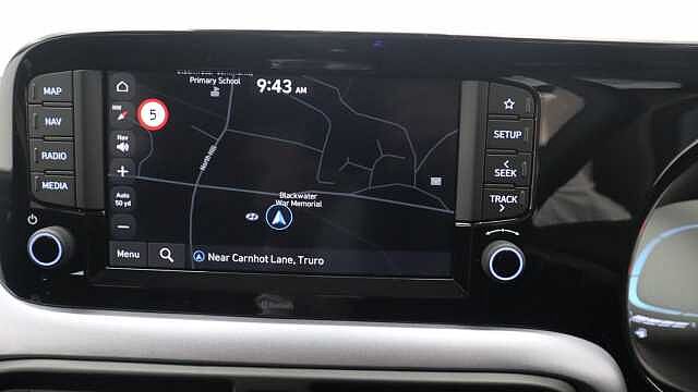 Hyundai i10 1.2 Premium Hatchback 5dr Petrol Auto Euro 6 (s/s) (79 ps)