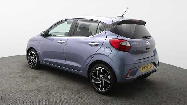 Hyundai i10 1.2 Premium Hatchback 5dr Petrol Auto Euro 6 (s/s) (79 ps)