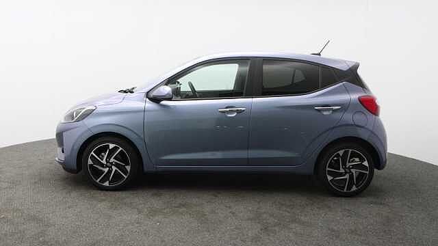 Hyundai i10 1.2 Premium Hatchback 5dr Petrol Auto Euro 6 (s/s) (79 ps)