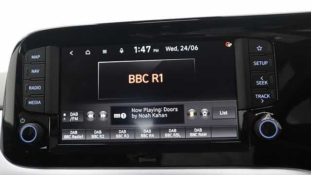 Hyundai i10 1.2 Premium Hatchback 5dr Petrol Auto Euro 6 (s/s) (79 ps)