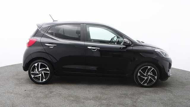 Hyundai i10 1.2 Premium Hatchback 5dr Petrol Auto Euro 6 (s/s) (79 ps)