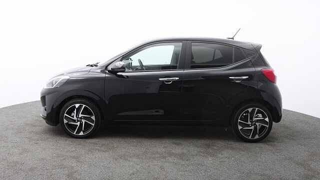 Hyundai i10 1.2 Premium Hatchback 5dr Petrol Auto Euro 6 (s/s) (79 ps)