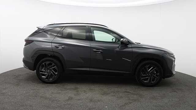 Hyundai TUCSON 1.6T Hybrid Black Line SUV 5dr Petrol Hybrid Auto Euro 6 (s/s) (239 ps) Grey