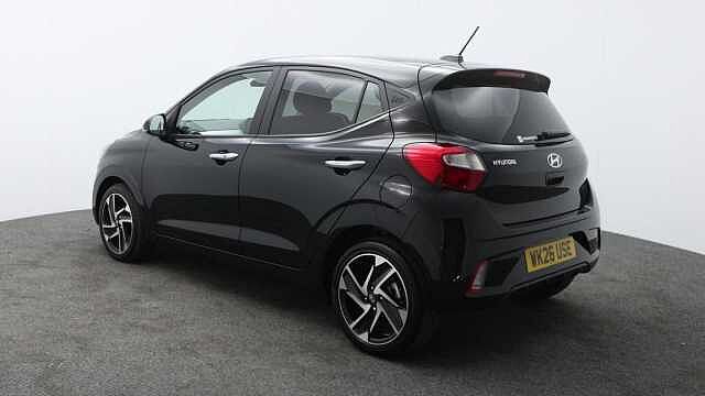 Hyundai I10 1.2 Premium Hatchback 5dr Petrol Auto Euro 6 (s/s) (79 ps) Black