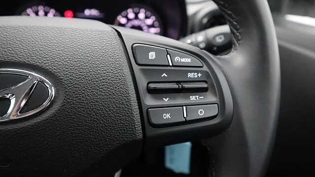 Hyundai i10 1.0 SE Connect Hatchback 5dr Petrol Manual Euro 6 (s/s) (67 ps)