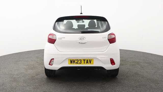 Hyundai i10 1.0 SE Connect Hatchback 5dr Petrol Manual Euro 6 (s/s) (67 ps)