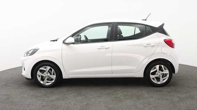 Hyundai i10 1.0 SE Connect Hatchback 5dr Petrol Manual Euro 6 (s/s) (67 ps)
