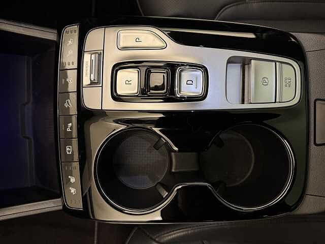 Hyundai TUCSON 1.6 TGDi Hybrid 230 Ultimate 5dr 2WD Auto White