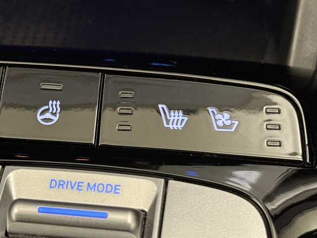 Hyundai TUCSON 1.6 TGDi Hybrid 230 Ultimate 5dr 2WD Auto White