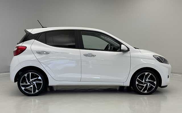 Hyundai i10 1.0 [63] Premium 5dr Auto [Nav]