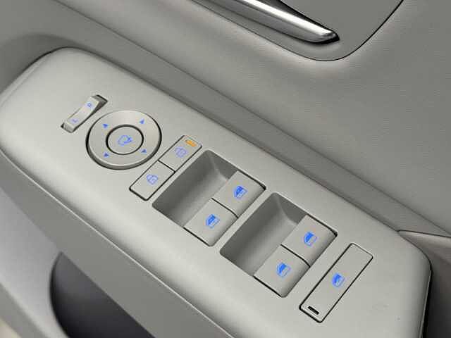 Hyundai KONA 160kW Ultimate 65kWh 5dr Auto White