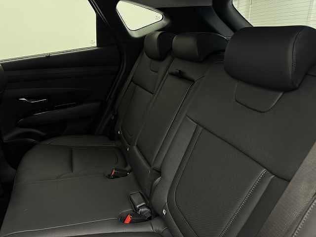 Hyundai TUCSON 1.6T Hybrid Ultimate 5dr Auto White