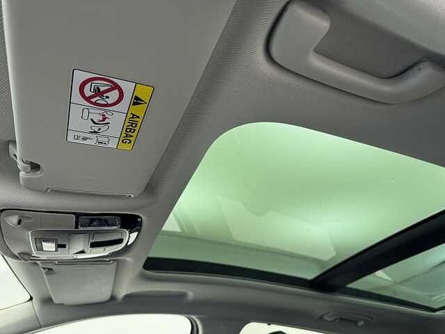 Hyundai TUCSON 1.6T Hybrid Ultimate 5dr Auto White