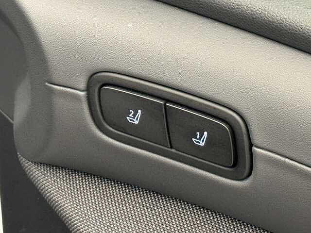 Hyundai TUCSON 1.6T Hybrid Ultimate 5dr Auto White