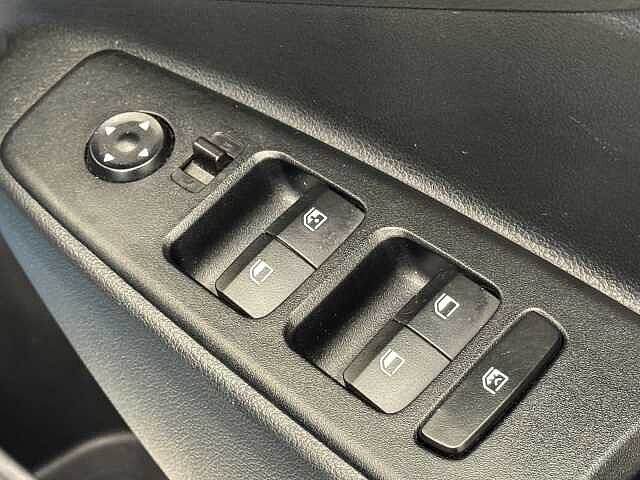 Hyundai I10 1.0 MPi SE Connect 5dr Auto Green