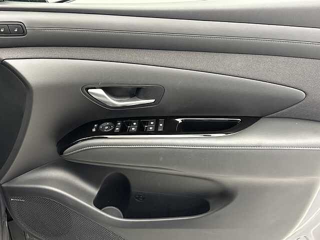 Hyundai TUCSON 1.6T Hybrid Ultimate 5dr Auto Grey