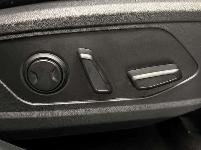 Hyundai TUCSON 1.6T Hybrid Ultimate 5dr Auto Grey