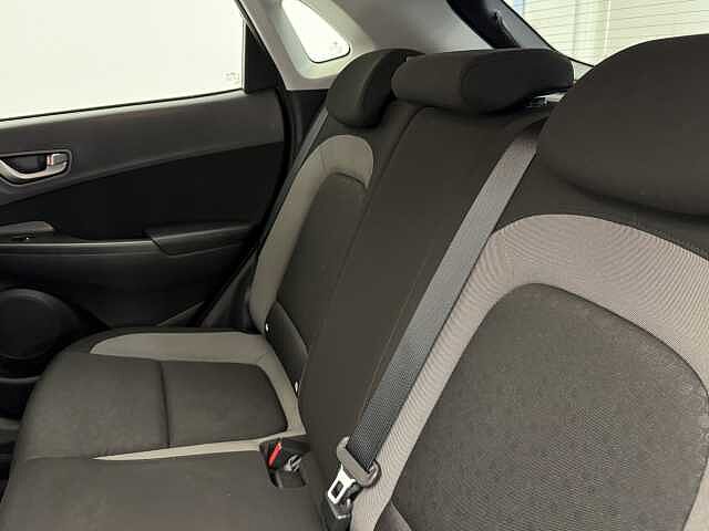 Hyundai KONA 1.0T GDi Play Edition 5dr White