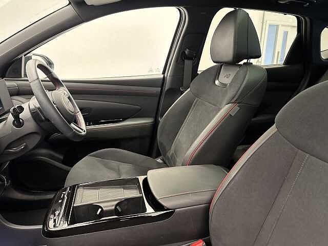 Hyundai TUCSON 1.6T Hybrid N Line S 5dr Auto Black