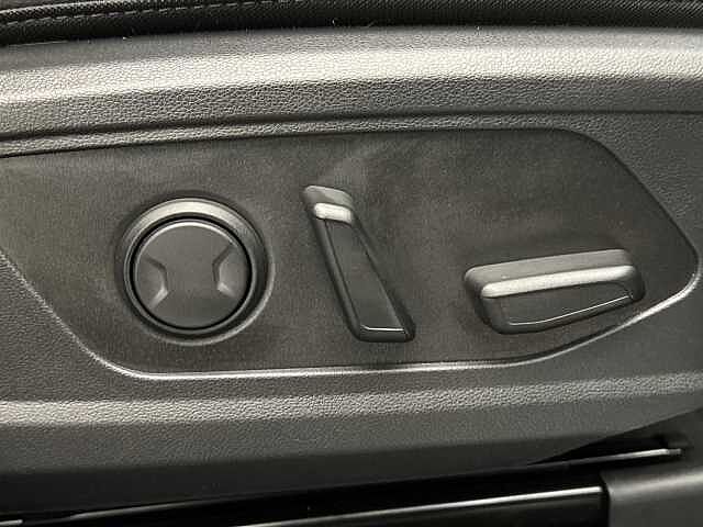 Hyundai TUCSON 1.6T Hybrid N Line S 5dr Auto Black