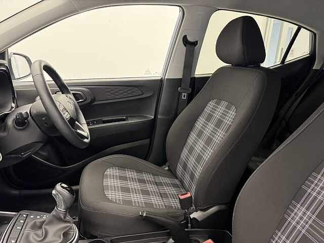 Hyundai i10 1.0 [63] Premium 5dr Auto [Nav]