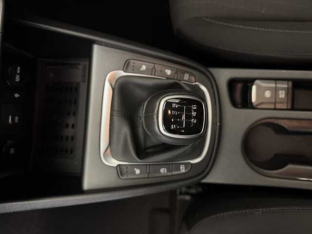 Hyundai KONA 1.6 GDi Hybrid Premium 5dr DCT Black