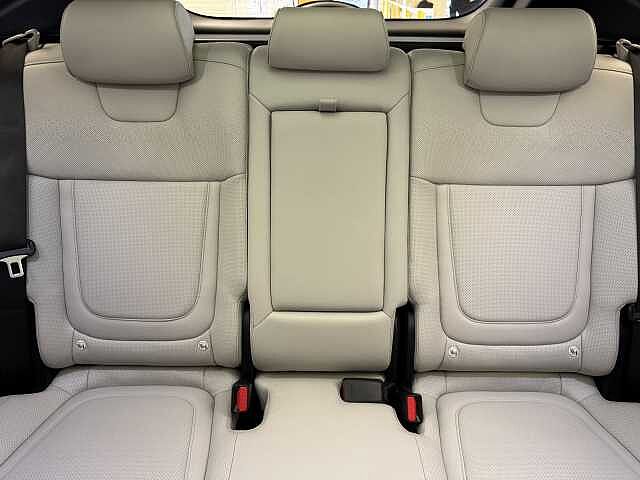 Hyundai Tucson 1.6T Hybrid Ultimate 5dr Auto