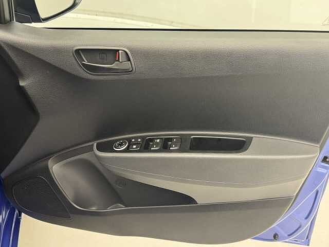Hyundai i10 1.0 SE 5dr