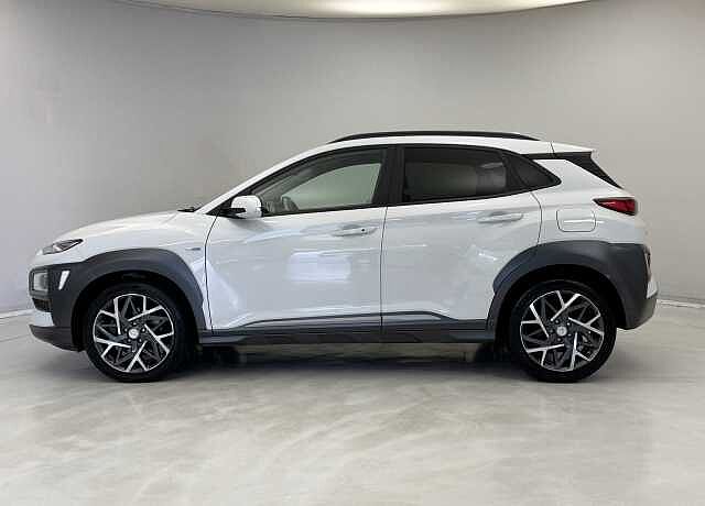 Hyundai KONA 1.6 GDi Hybrid Premium 5dr DCT White