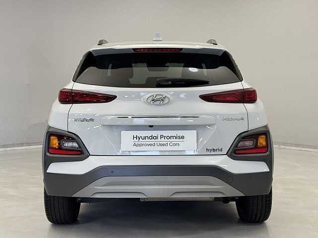 Hyundai KONA 1.6 GDi Hybrid Premium 5dr DCT White