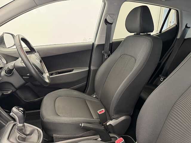 Hyundai i10 1.2 Premium SE 5dr Auto