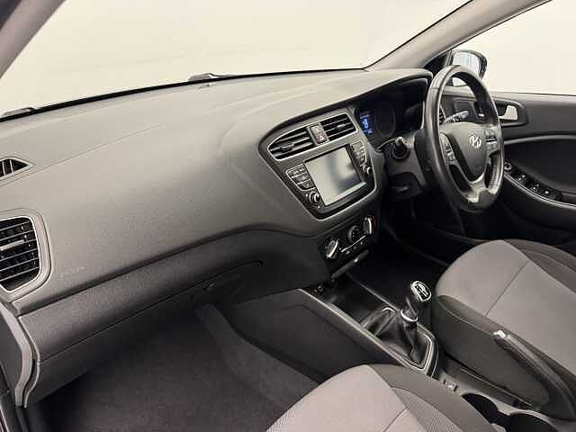 Hyundai i20 1.0 T-GDi Play 5dr