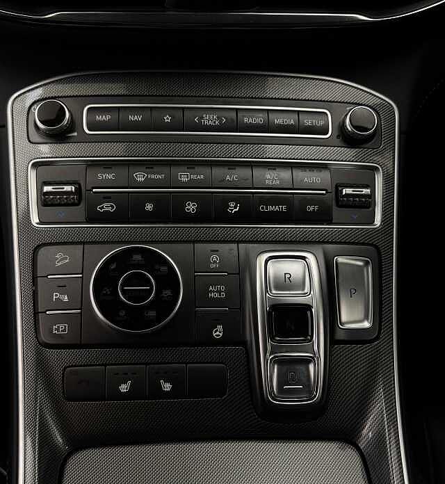 Hyundai Santa Fe 2.2 CRDi Premium 5dr 4WD Auto