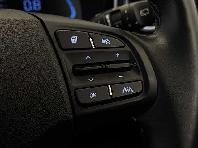 Hyundai I10 1.0 Premium 5dr Auto [Nav] White