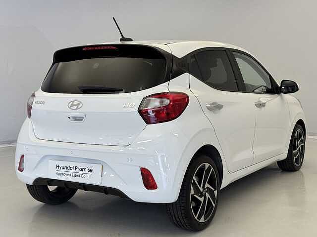 Hyundai I10 1.0 Premium 5dr Auto [Nav] White