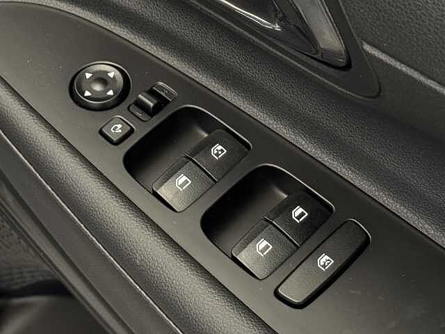 Hyundai i20 1.0T GDi 90 Black Line 5dr