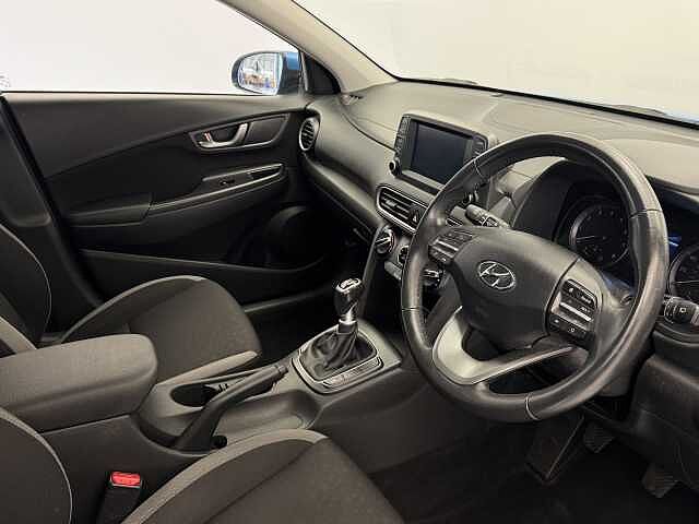 Hyundai KONA 1.0T GDi Blue Drive SE 5dr Blue