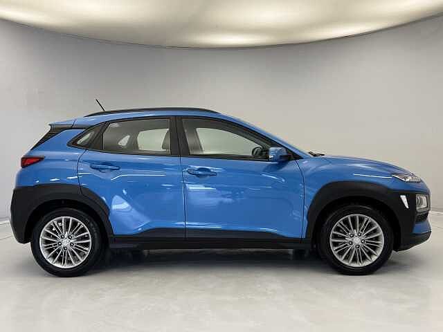 Hyundai KONA 1.0T GDi Blue Drive SE 5dr Blue