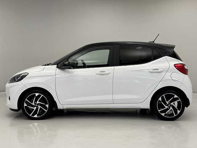 Hyundai I10 1.2 MPi Premium 5dr [Tech Pack] White