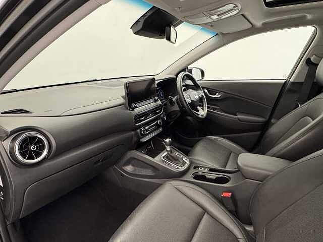 Hyundai KONA 1.6 GDi Hybrid Ultimate 5dr DCT Black