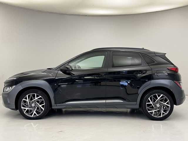 Hyundai KONA 1.6 GDi Hybrid Ultimate 5dr DCT Black