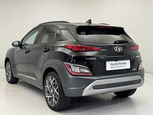 Hyundai KONA 1.6 GDi Hybrid Ultimate 5dr DCT Black