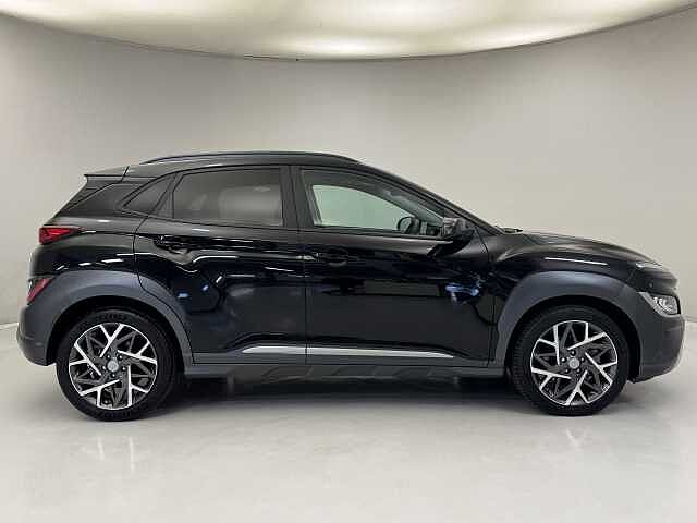 Hyundai KONA 1.6 GDi Hybrid Ultimate 5dr DCT Black
