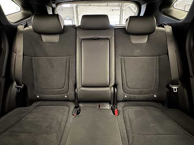 Hyundai TUCSON 1.6T Plug-in Hybrid Premium 5dr Auto Black