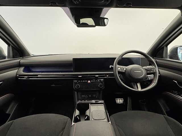 Hyundai TUCSON 1.6T Plug-in Hybrid Premium 5dr Auto Black