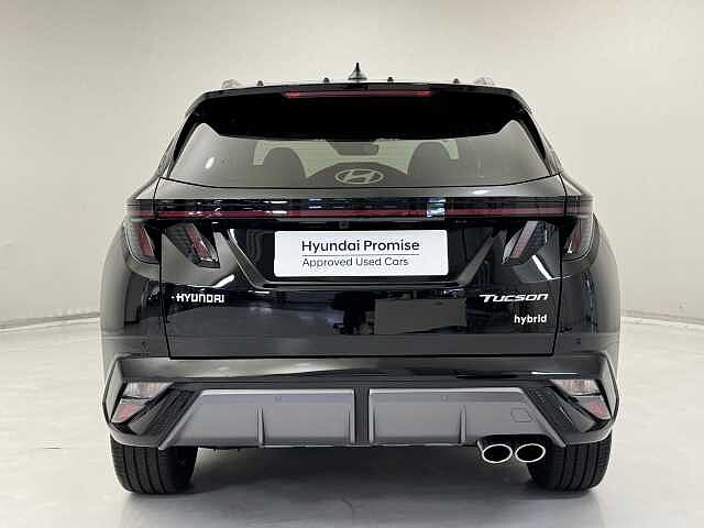 Hyundai TUCSON 1.6T Plug-in Hybrid Premium 5dr Auto Black