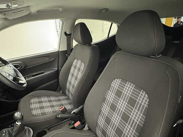Hyundai I10 1.2 Premium 5dr White