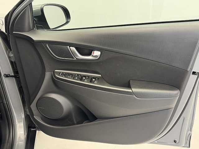 Hyundai KONA 1.6 GDi Hybrid Premium 5dr DCT Grey