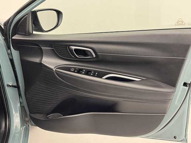 Hyundai i20 1.0T GDi Premium 5dr DCT